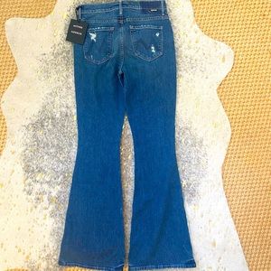 Mother Super Cruiser jeans. Size 27. Flare. New with tags.